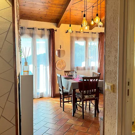 5 Min Hanbury Gardens, Amazing Sea View Apartment