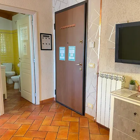 5 Min Hanbury Gardens, Amazing Sea View Apartment *